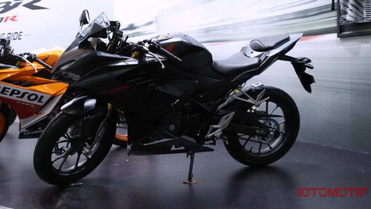 Motor Sport All New Honda CBR150R 2021 Meluncur, Ini ...