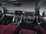 interior fitur1 10 Harga Toyota Land Cruiser 300 Bekas 2024: Harga Terupdate Bulan Mei dan Skema Kredit yang Bikin Dompet Tidak Tercekik
