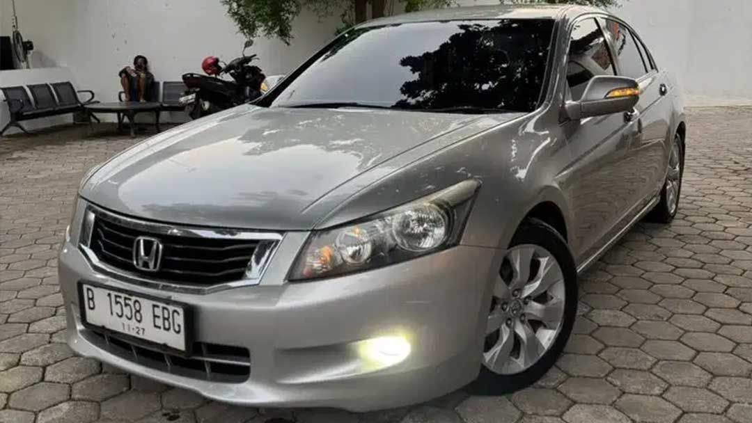 55e4a0e89c5c4341827af5fba0efe951 1200 Kelebihan dan Kekurangan Honda Accord Gen 8: Harga Bekasnya Cuma Rp 100 Jutaan!